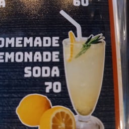 HOMEMADE LEMONADE SODA
