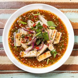 ยำหมูยอ