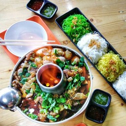 เตี๋ยวเรือหม้อไฟ