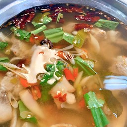 ต้มแซ่บซี่โครงอ่อน