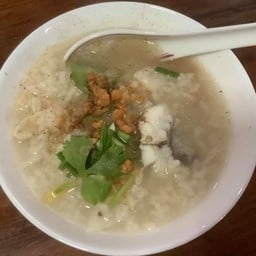 ข้าวต้ม หมู กุ้ง หมึก