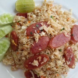 ข้าวผัดกุนเชียง