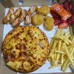 รวมm พิซซ่าM + นักเก็ต3ชิ้น+เฟรนฟราน+ไส้กรอก2ชิ้น