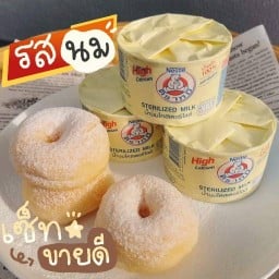 โดนัทนมหมี by ยูก้าร์ โดนัท