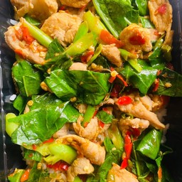 คะน้าหมูชิ้น กับข้าว