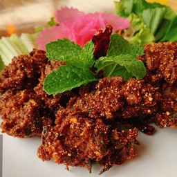 ลาบหมูทอด