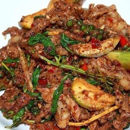 ข้าว ผัดป่าหมูสับ