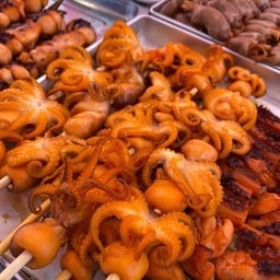 BBQ food plaza