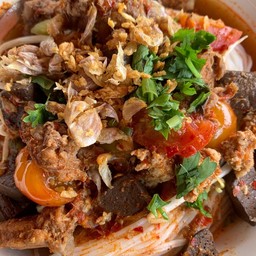 ขนมจีนน้ำเงี้ยวลำปาง