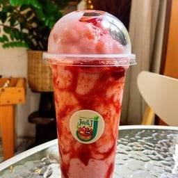 นมสดสตอเบอร์รี่  