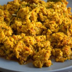 ข้าวราดพริกแกงหมูสับ