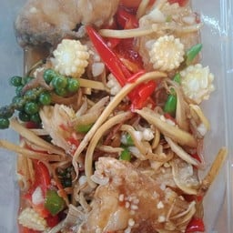 ปลากะพงผัดฉ่า