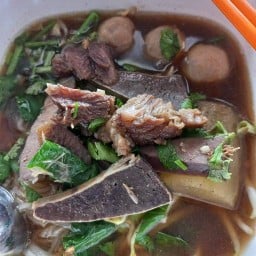 ร้านอาหารบังมินฮะล้าลเจ้าเก่า กรุงเทพกรีฑาตัดใหม่