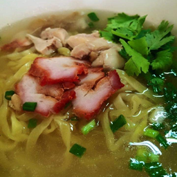 บะหมี่น้ำ หมูแดง