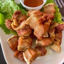 สามชั้นทอด