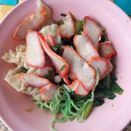 บะหมี่หยกเกี้ยว+หมูแดง