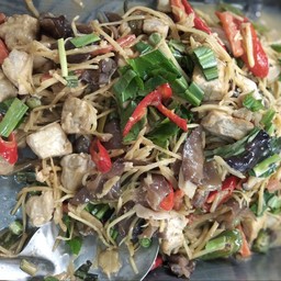 เต้าหู้ผัดขิงเจ
