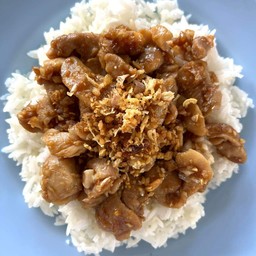 ทอดกระเทียม