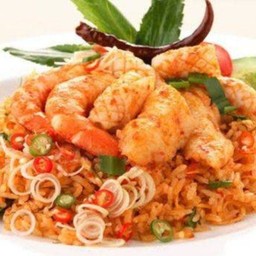 ข้าวผัดต้มยำ