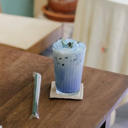 นมอัญชัน