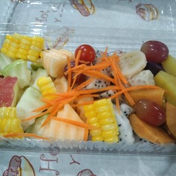 สลัดผลไม้