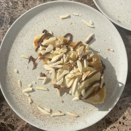 คราฟเฟิล  ช็อคโกแลต กล้วยหอม อัลมอนต์