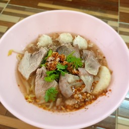 ก๋วยเตี๋ยวหมู