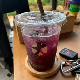 อิตาเลียนบลูเบอร์รี่โซดา