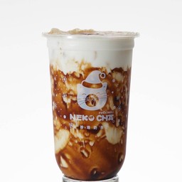 เหมียวพ่นไฟ