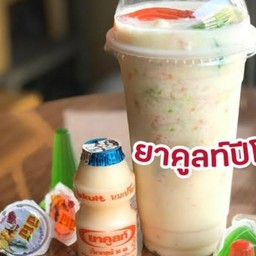 ยาคูลท์ ปีโป้