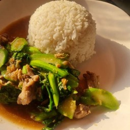 คะน้าน้ำมันหอย