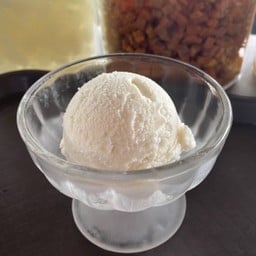 ไอศกรีมกะทิสด