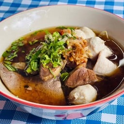 เจ้ชื่นกะเพราหอม