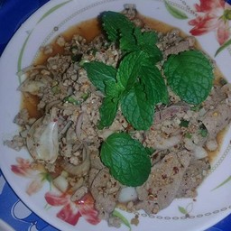 อาหารตามสั่งน้องชมพู่