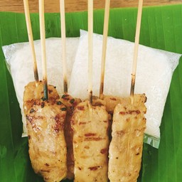 หมูปิ้งนมสด ชุดกลาง