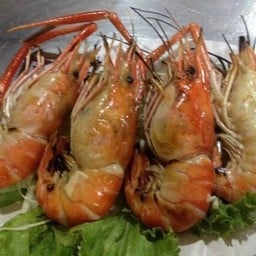 กุ้งก้ามกรามเผา  ครึ่งกิโล  4 ตัว