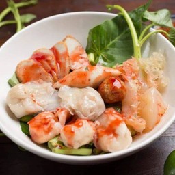 เกี๊ยวปลาเย็นตาโฟ