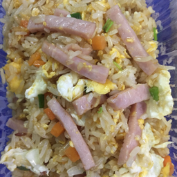 ข้าวผัดแฮม