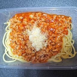 สปาเก็ตตี้โบโลเนส