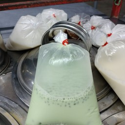 น้ำเต้าหู้แคนตาลูป+ใส่เครื่อง