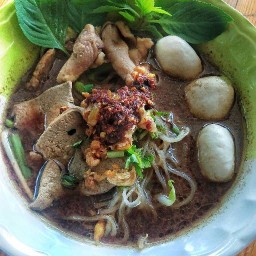 ก๋วยเตี๋ยวหมูน้ำตกซอยดี2