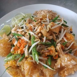 กระเพาะปลาผัดไทย