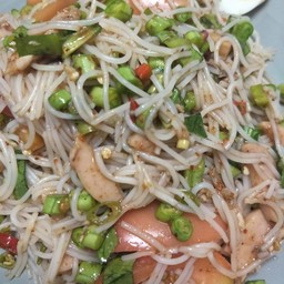 ตั้งใจยำ