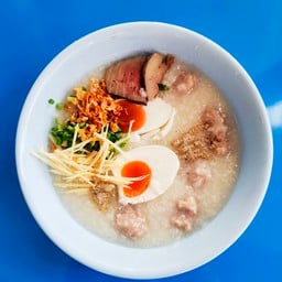 โจ๊กหมูไข่เค็ม