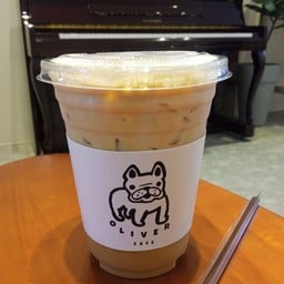 Oliver Cafe ห้างไชยแสงสิงห์บุรี ชั้น 3 หน้าโรงหนัง