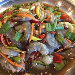 ตำถาดกุ้งสด (ไทย  ปลาร้า)