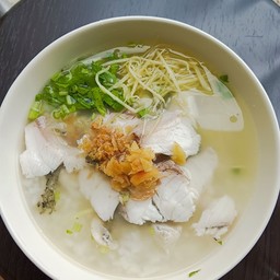 ข้าวต้มปลากะพง ( พิเศษ )