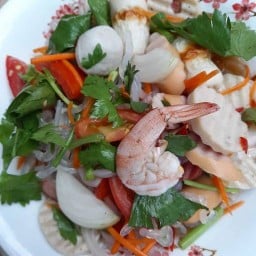 ตำแซ่บ นรกแตก