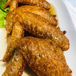 ปีกไก่ทอดน้ำปลา