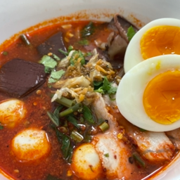 เย็นตาโฟต้มยำไข่
